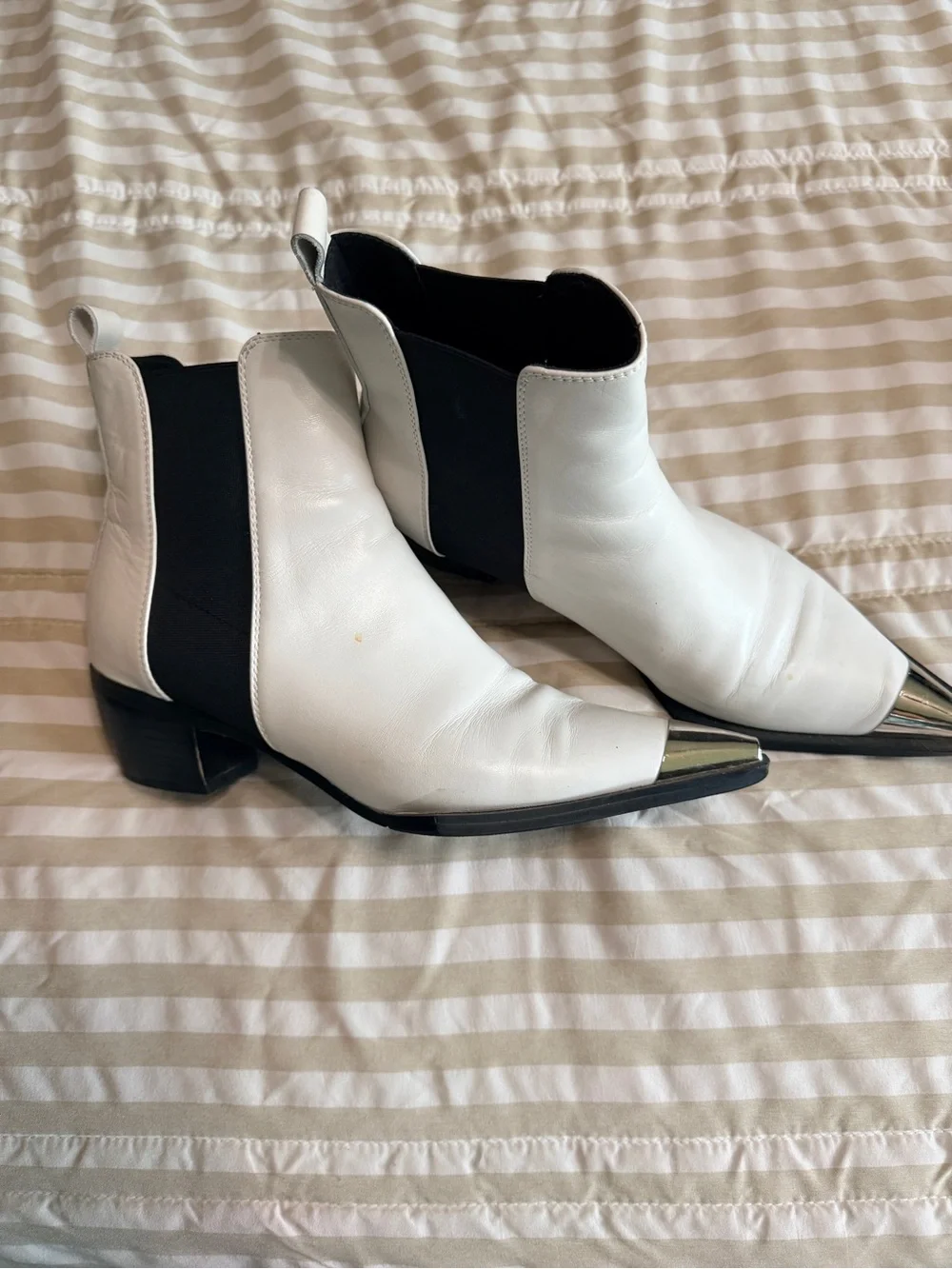 White Leather Pointed Toe Chelsea Boots with Silver Cap Toe